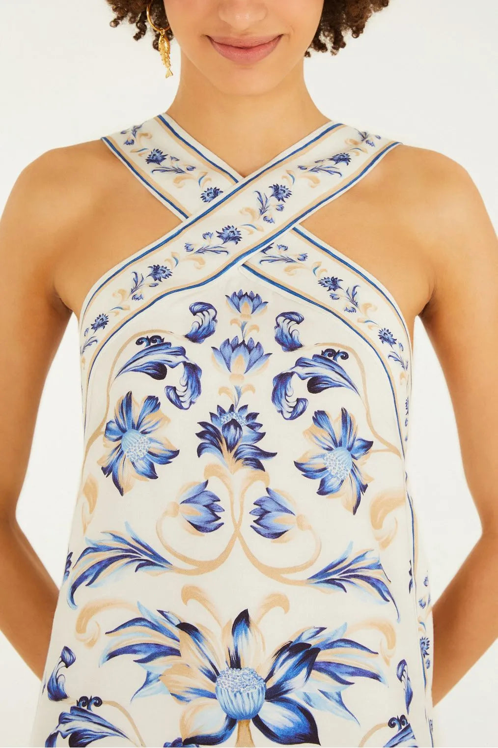 Detalhe do tecido e da estampa Azulejaria do Vestido Cropped Farm